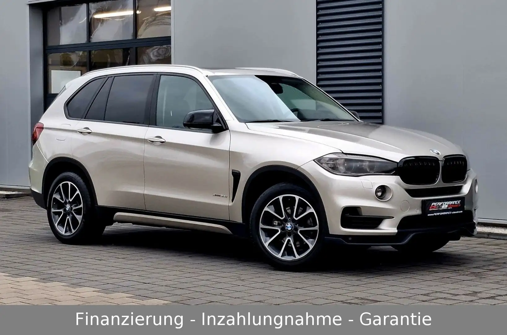 BMW X5 xDrive 35i F15 abnehm. AHK + Pano + H/K + HUD Gold - 1