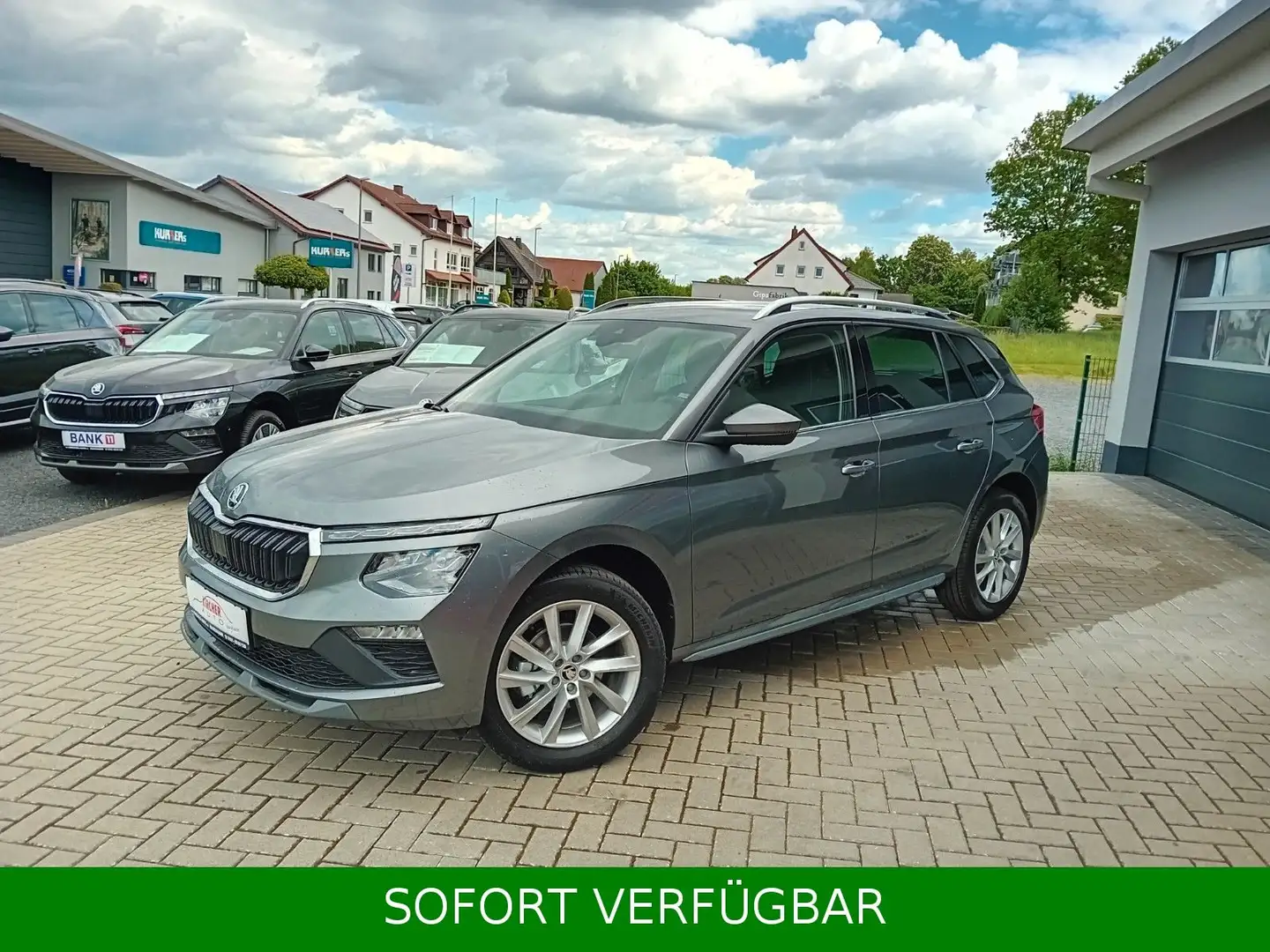 Skoda Kamiq TSI Selection PLUS *MATRIX*17"Alu*beh.LR* Gris - 2