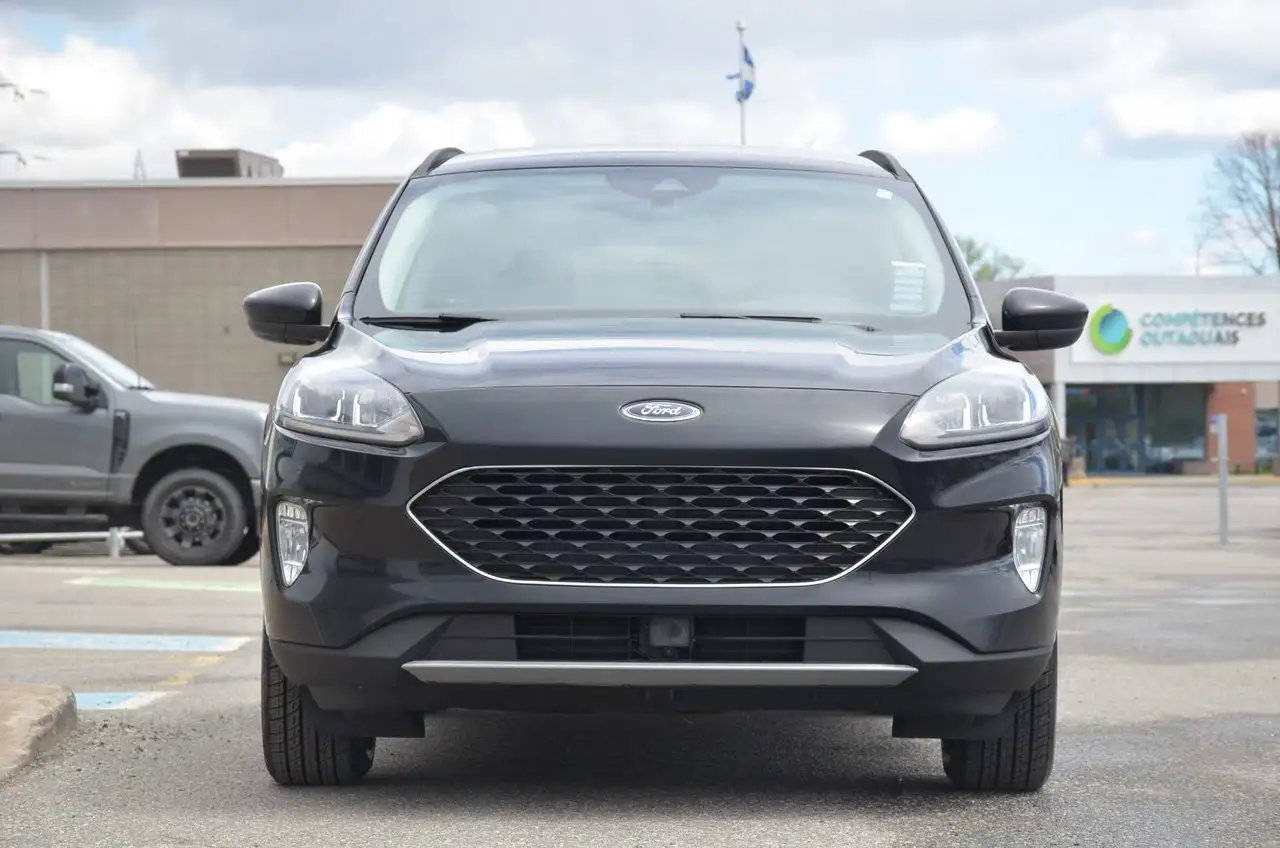Ford Escape снимка Ford Escape