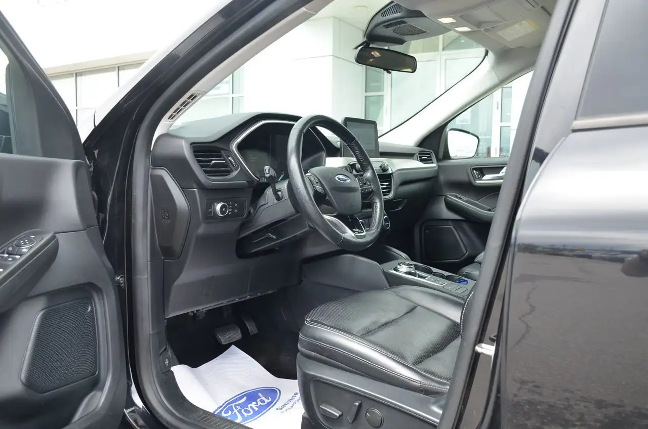 Ford Escape снимка Ford Escape