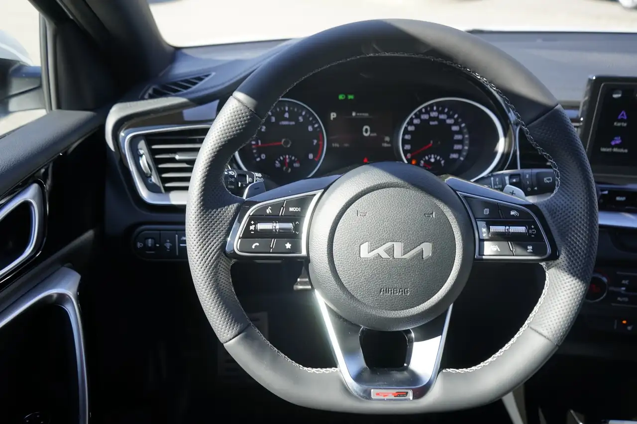 Kia Ceed GT-Line 1.5 T-GDI LED Navi Winterpaket PDC, миниатюра 11