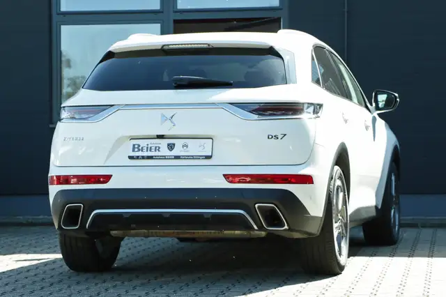 DS Automobiles DS 7 Crossback view 4