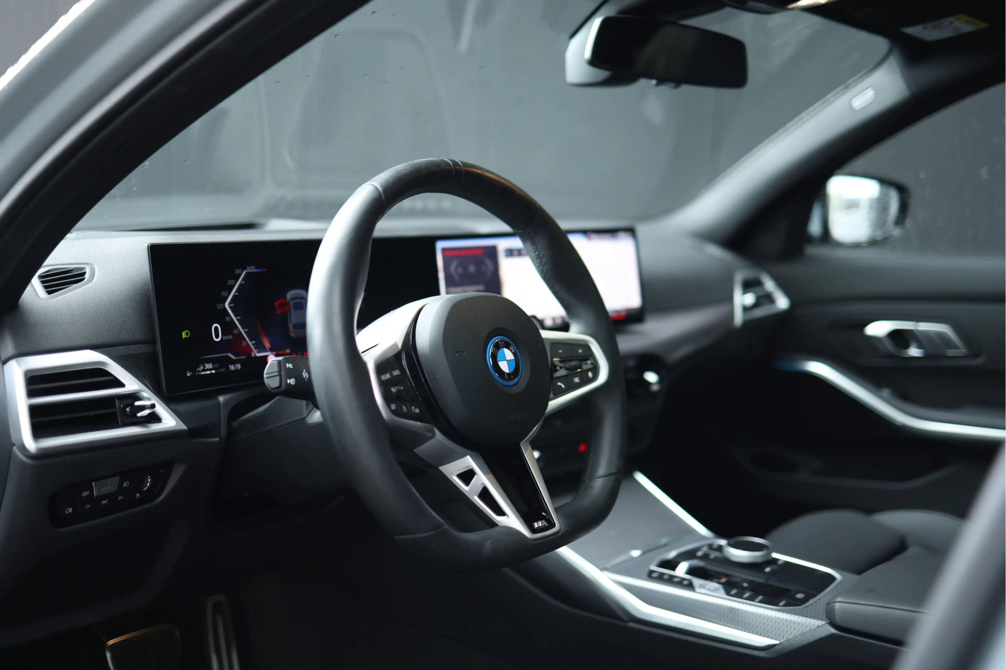 BMW 330 3-serie Touring 330e | Ambiance verlichting  | Com — photo 8