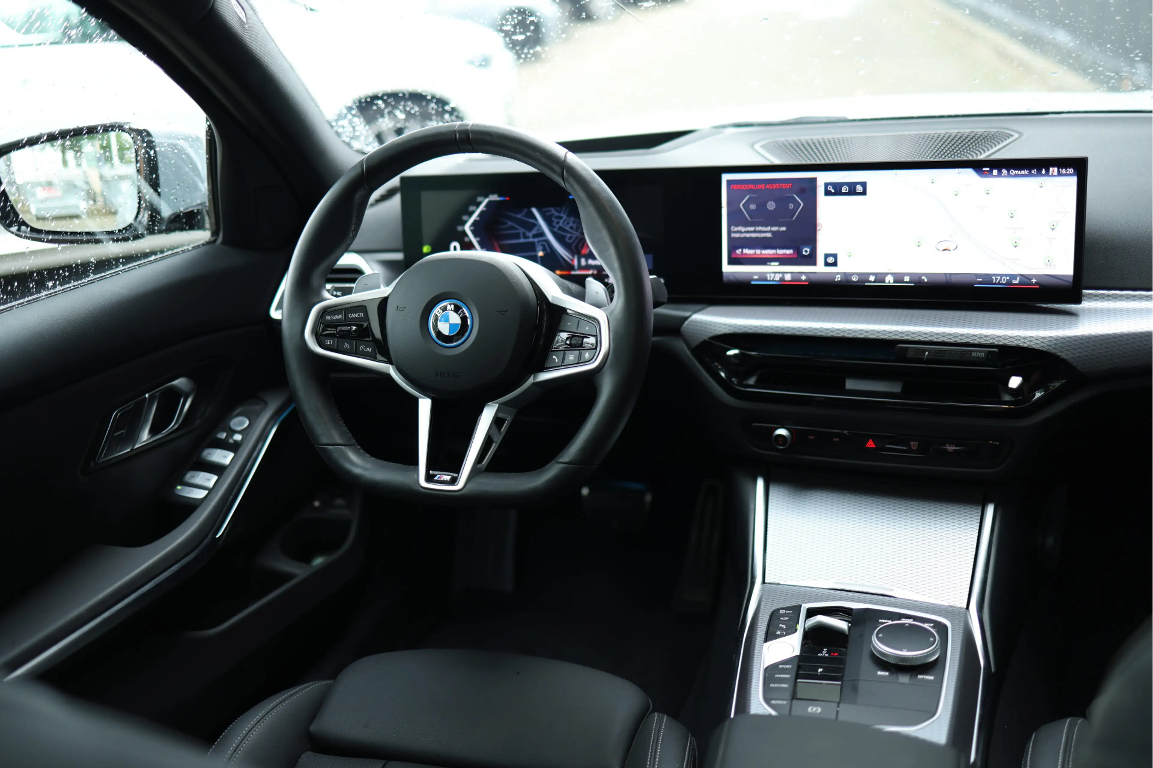BMW 330 3-serie Touring 330e | Ambiance verlichting  | Com — photo 3
