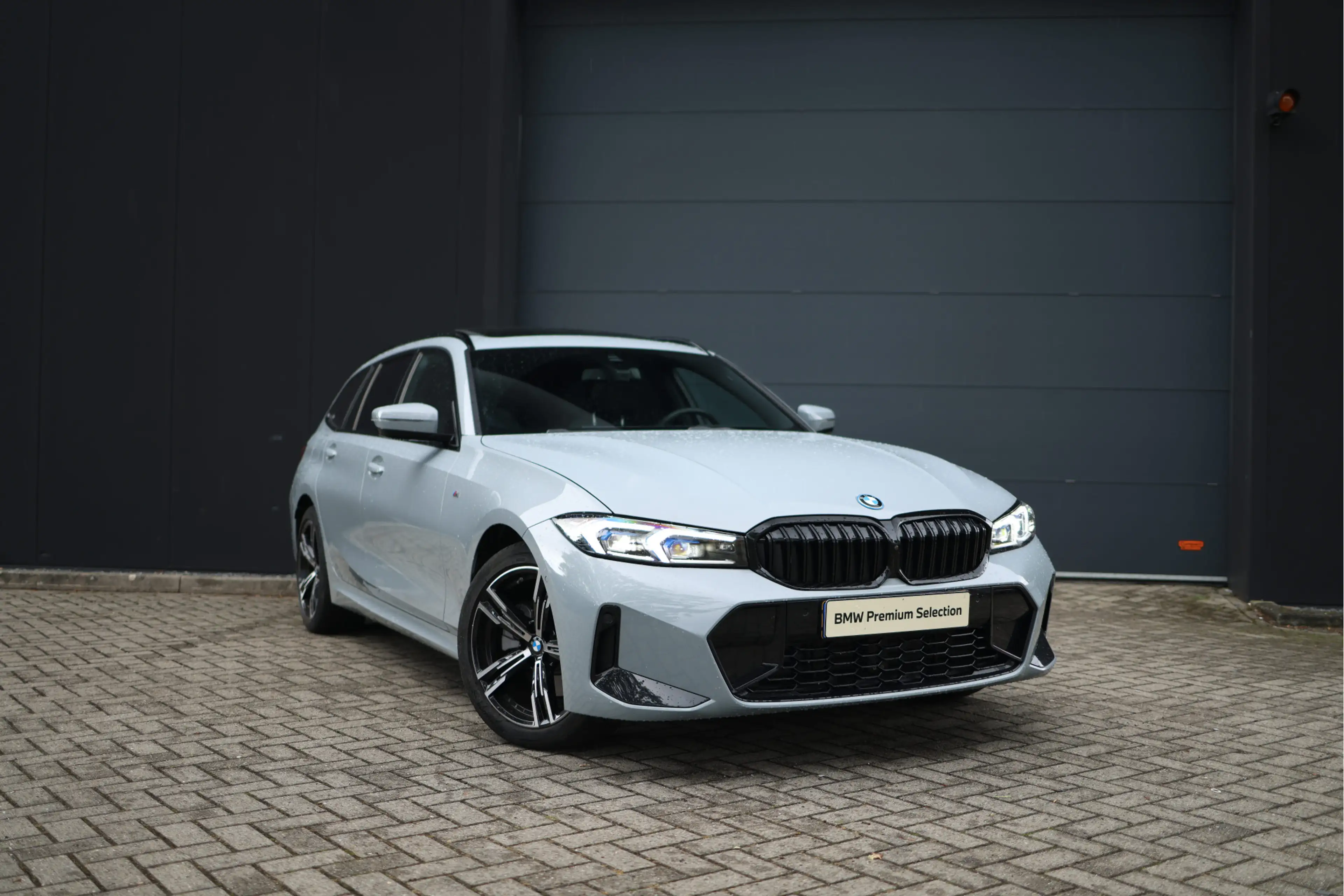 BMW 330 3-serie Touring 330e | Ambiance verlichting  | Com — photo 4