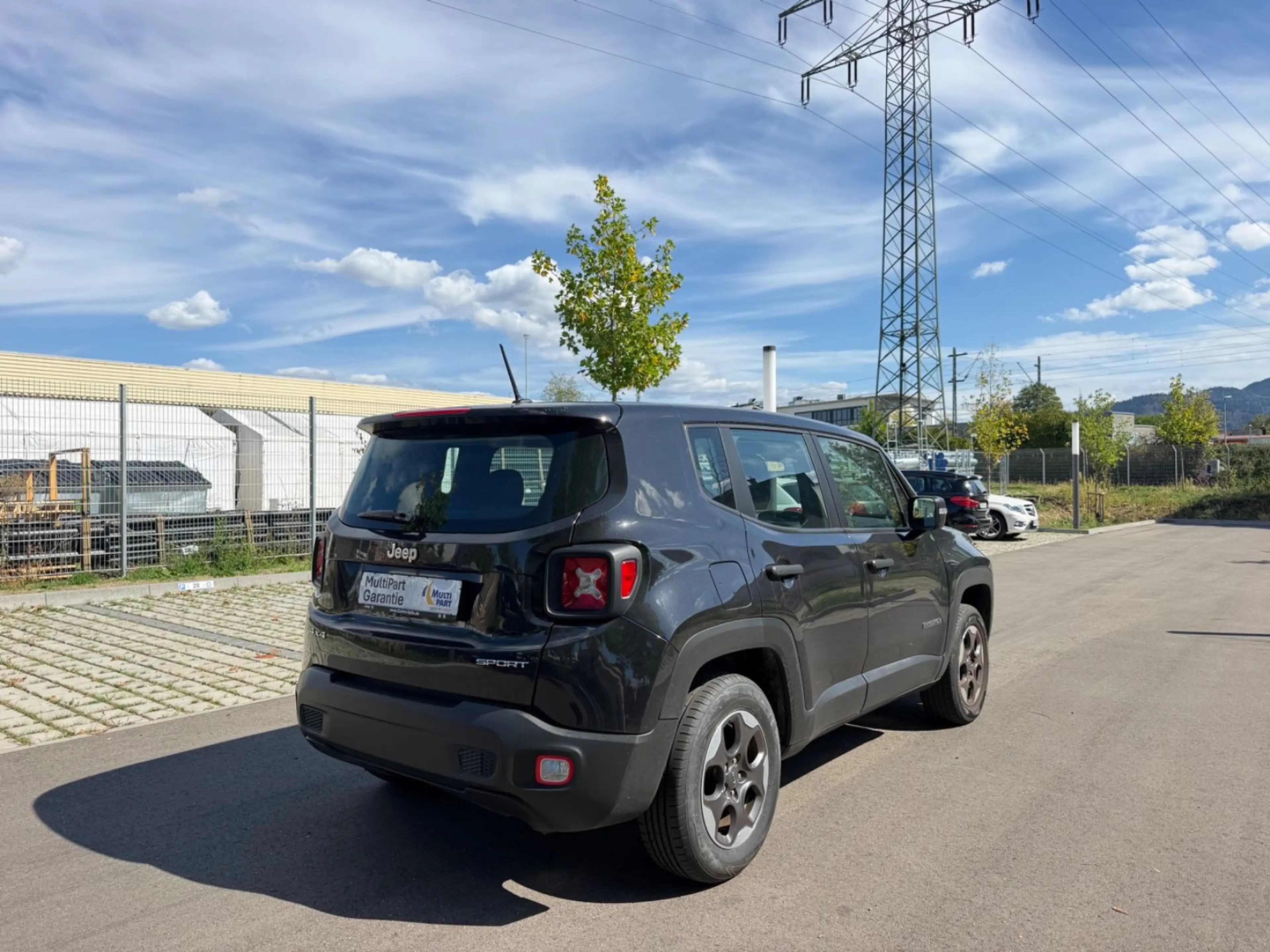 Jeep Renegade Sport FWD — photo 7
