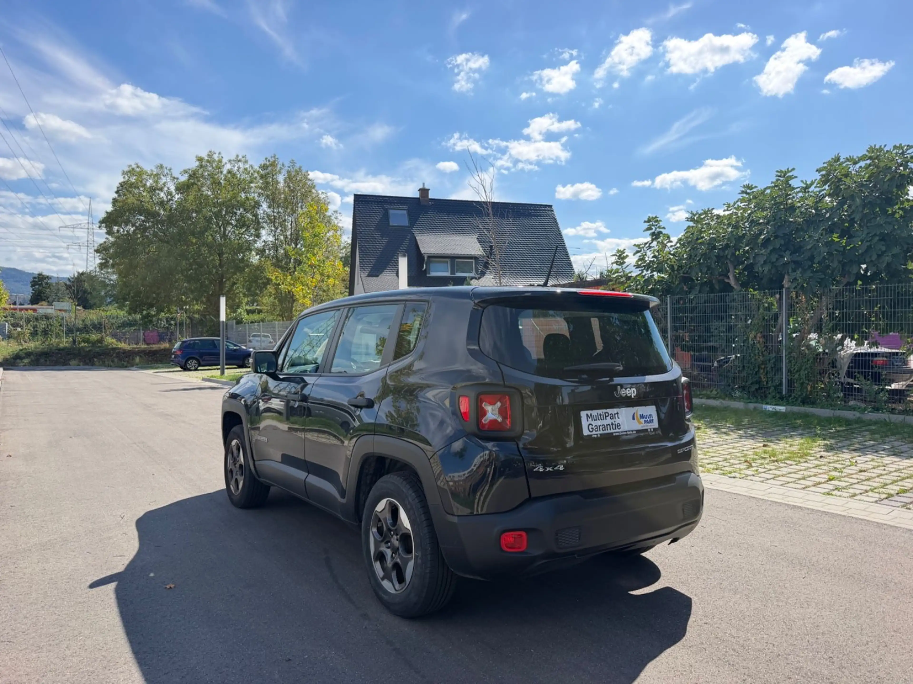 Jeep Renegade Sport FWD — photo 5