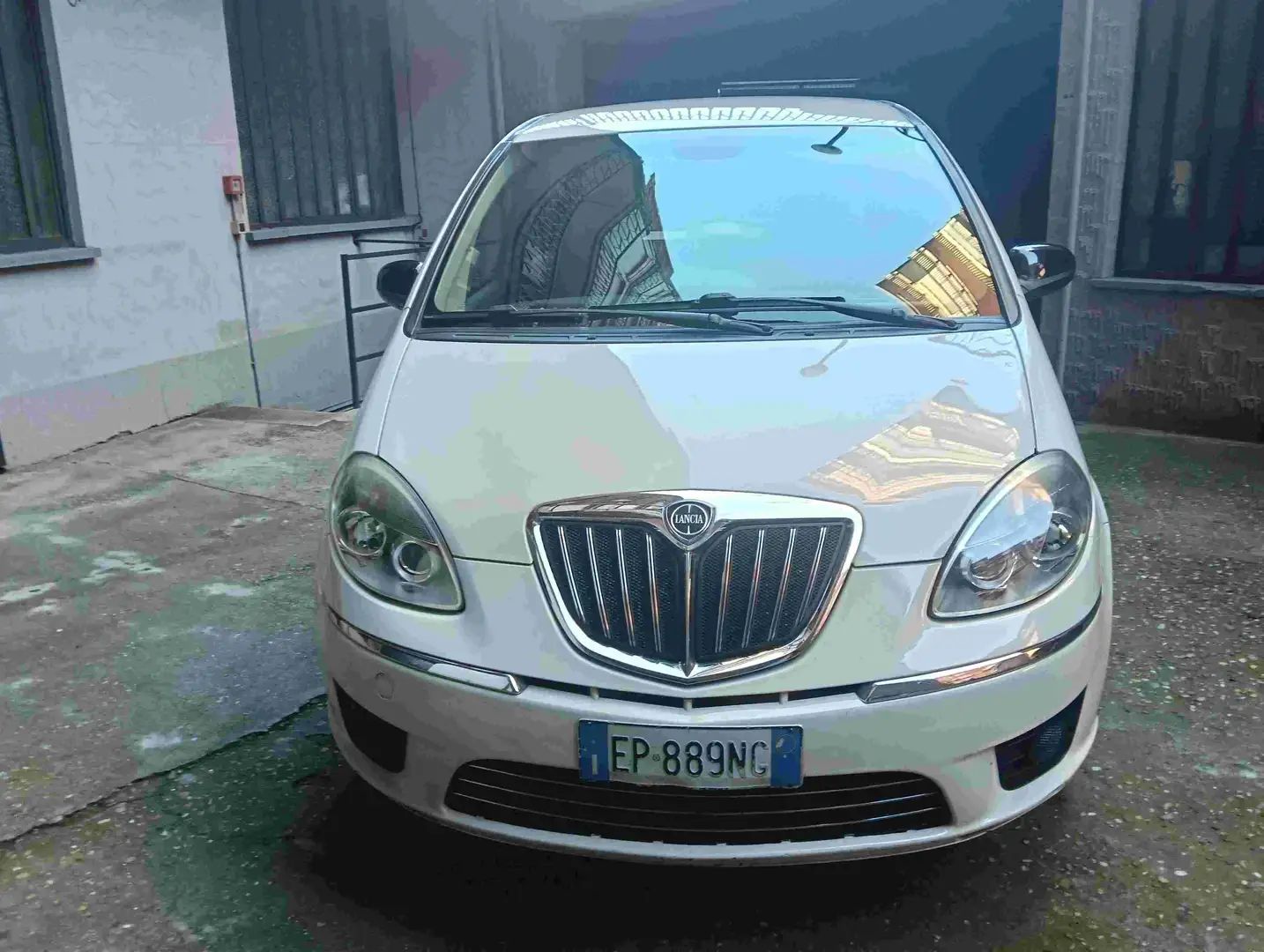 Lancia MUSA Musa II 2007 1.4 8v  ecochic Gpl ok fino 2032 Bianco - 2