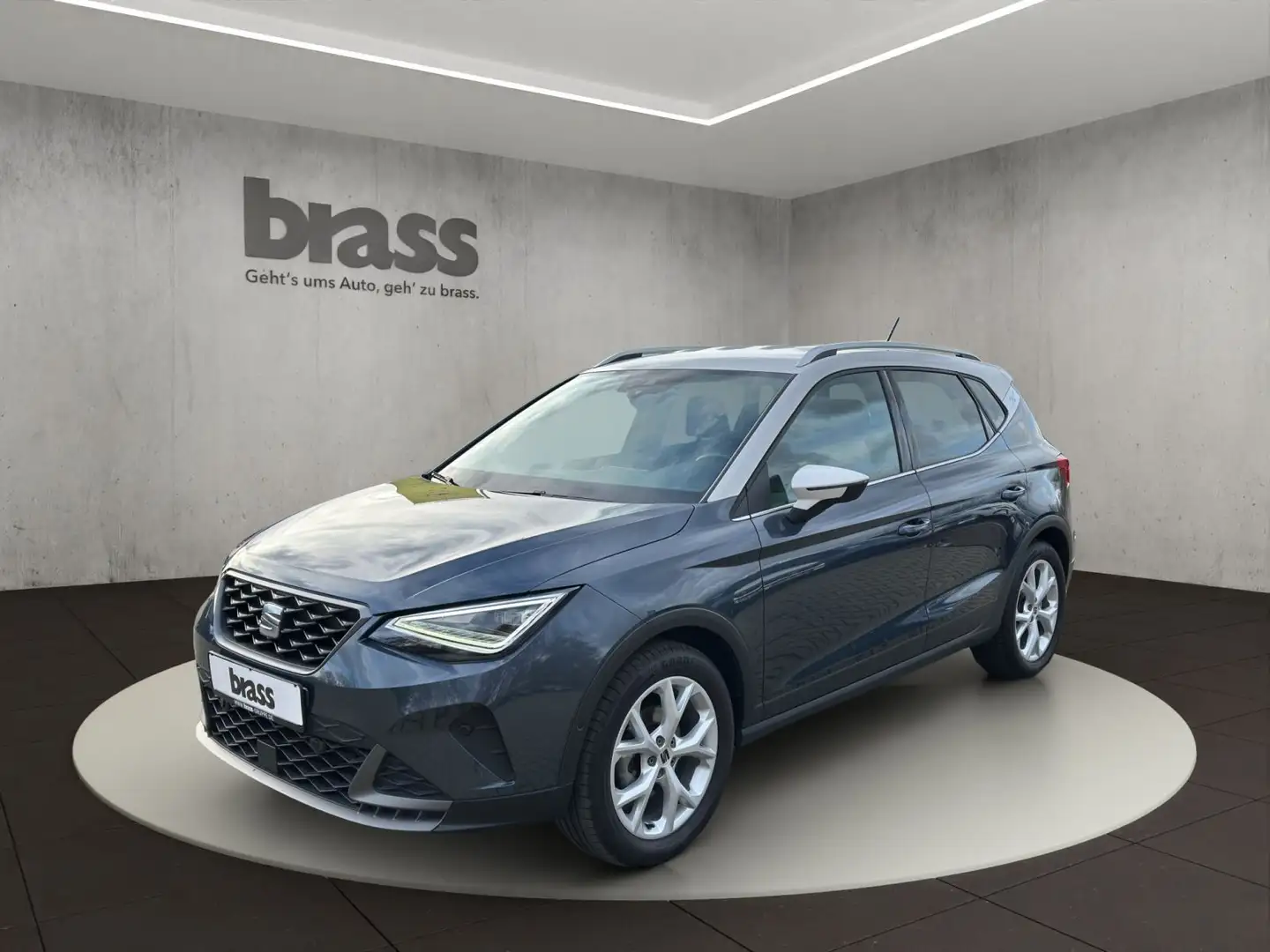 SEAT Arona FR 1.0 TSI 81 kW (110 PS) 6-Gang Gris - 1