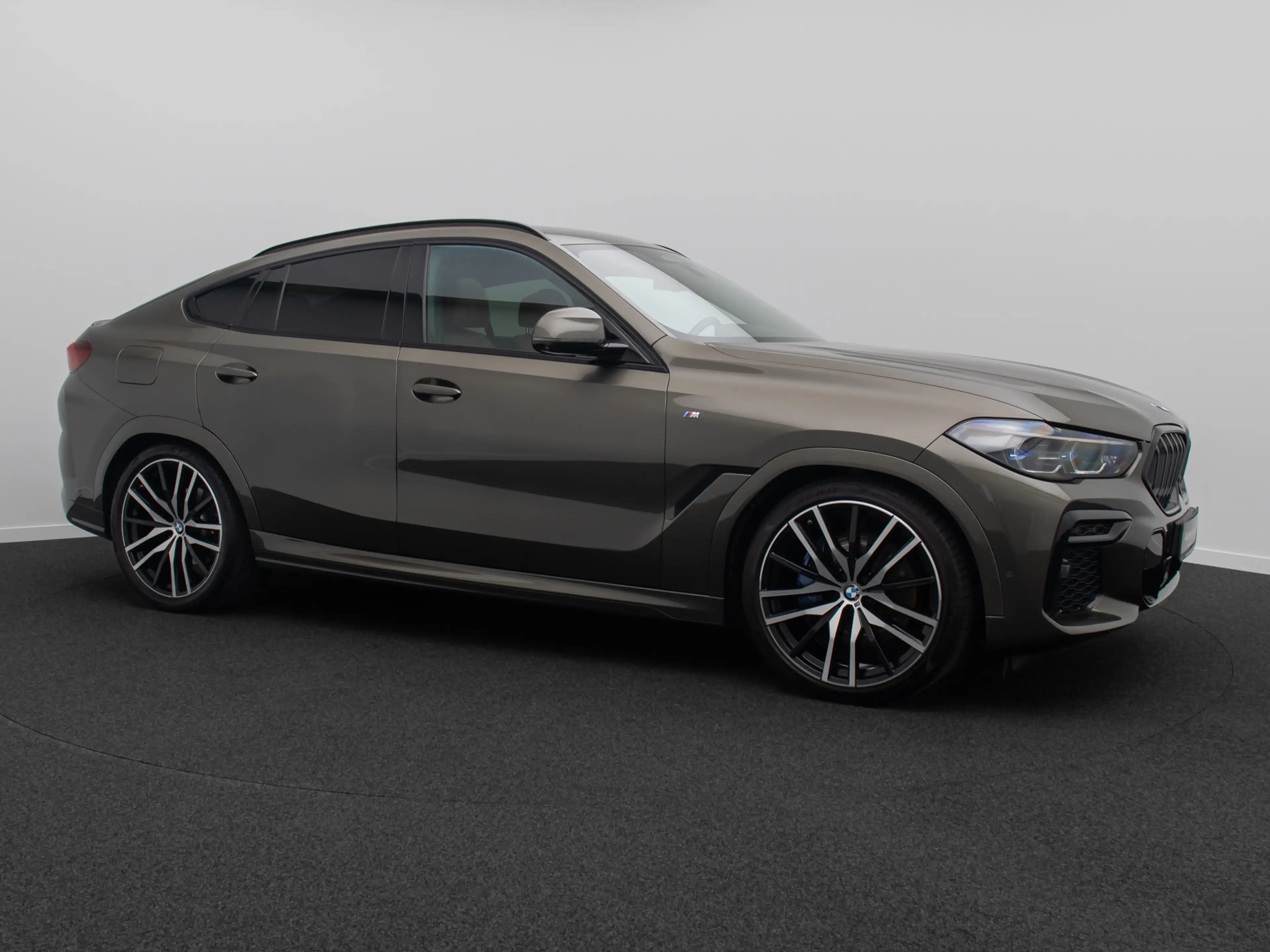 BMW X6 M Sport 360°DAB Panorama Individual 22 — photo 4