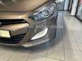 Hyundai i30 Trend Automatik/1.Hand/Standheizung/Kamera Marrón - thumbnail 9
