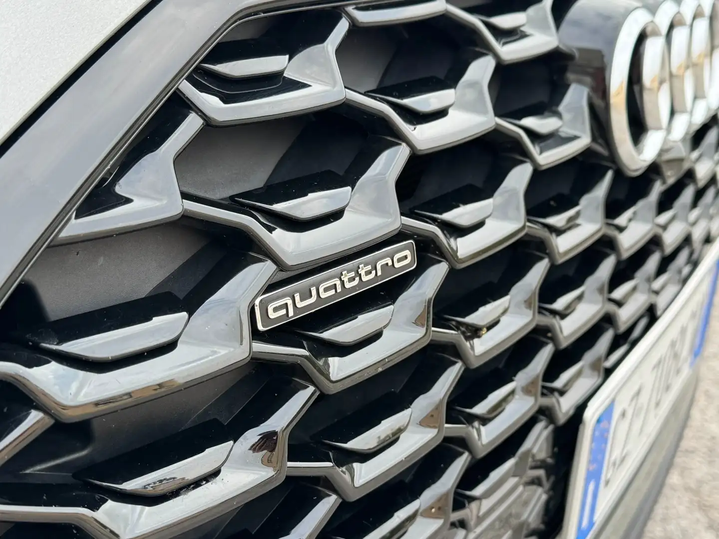 Audi Q5 SPB 40 2.0 TDI S-line Plus quattro S-tronic Grigio - 2