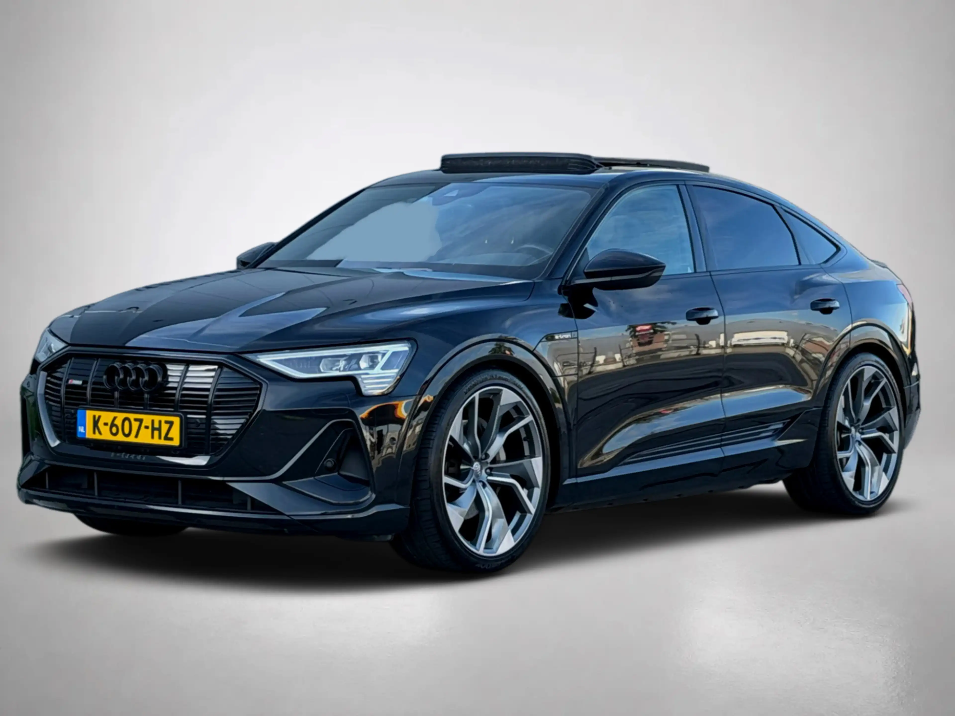 Audi e-tron Sportback 50 quattro S edition 71 kWh SoH 88% (NL- — photo 12