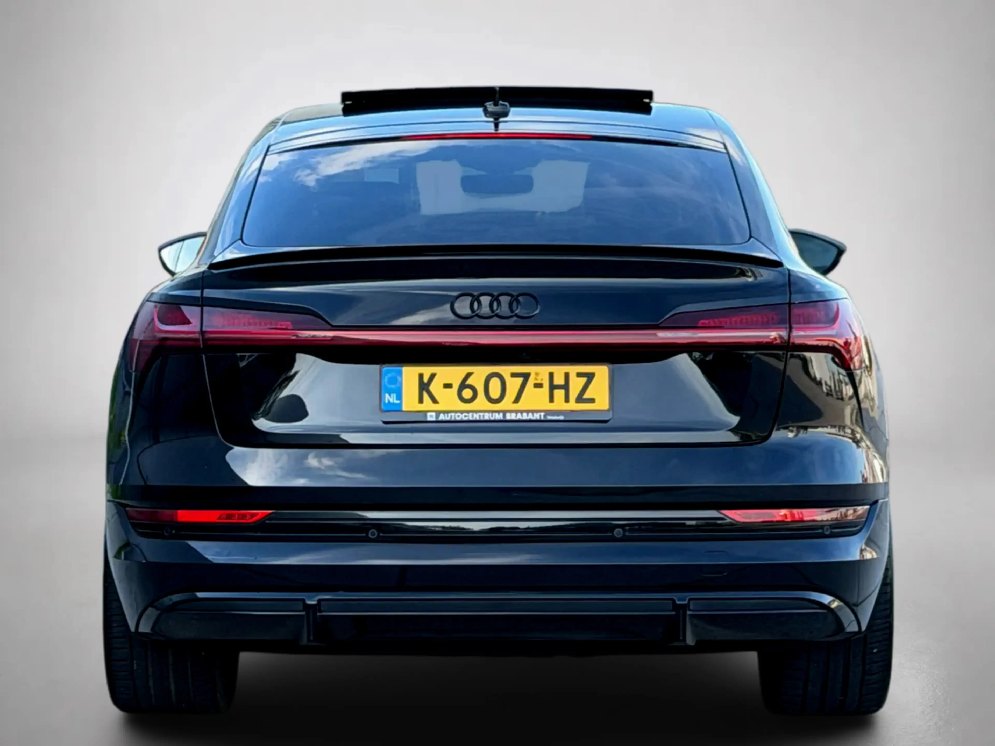 Audi e-tron Sportback 50 quattro S edition 71 kWh SoH 88% (NL- — photo 14