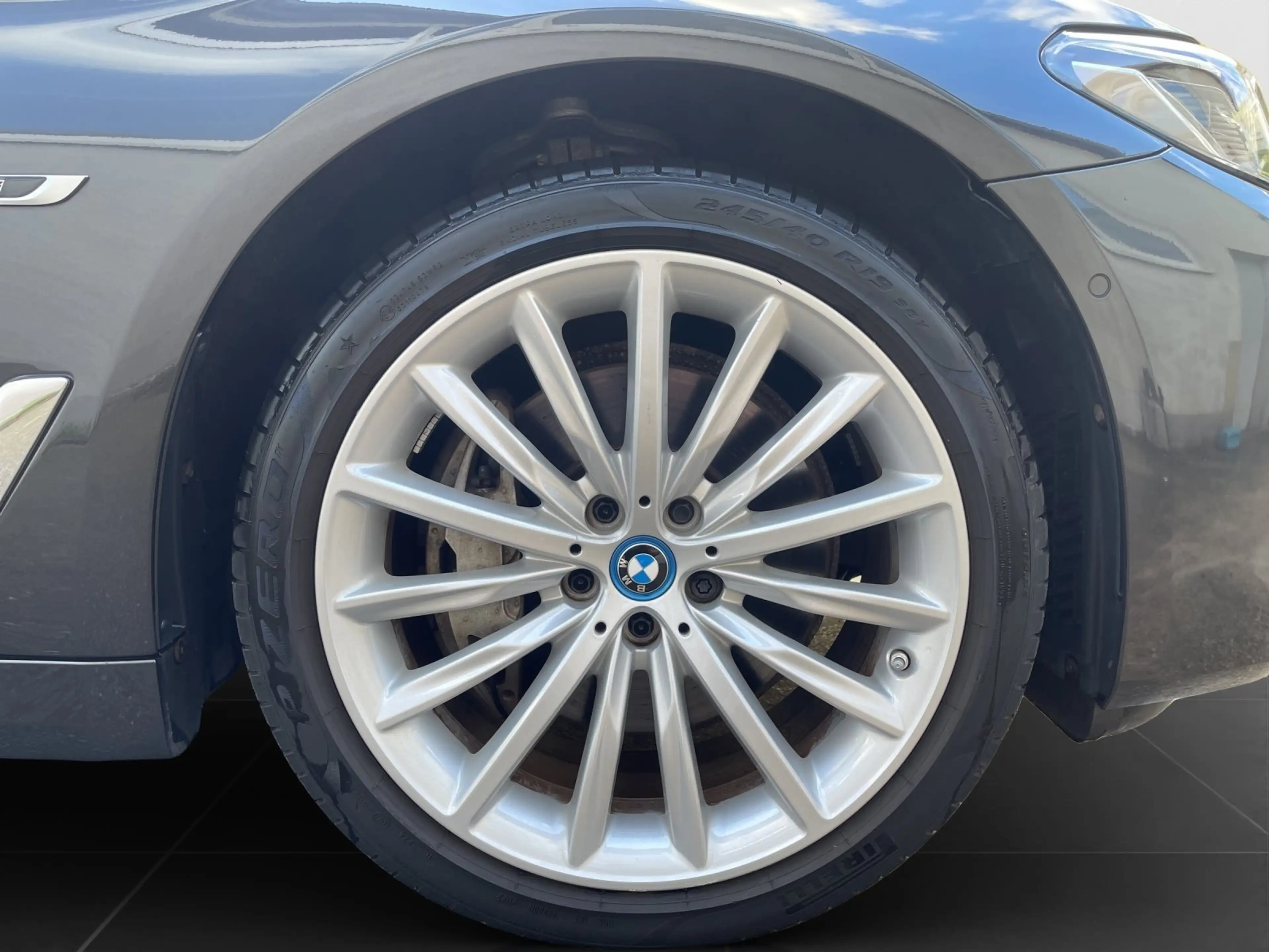 BMW 545 e xDrive Limousine Luxury Line/ ACC/ ParkAss./ Ada — photo 8