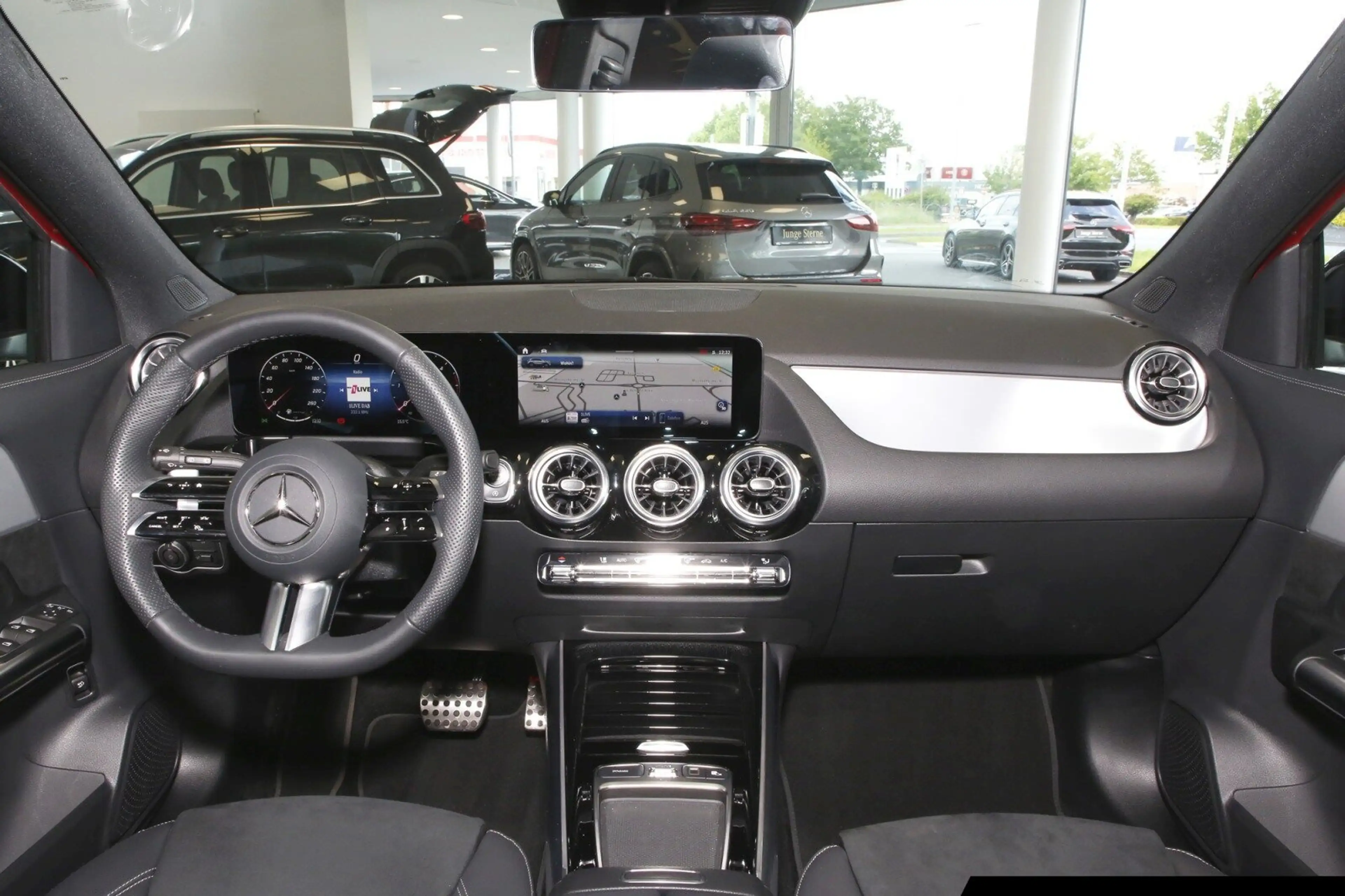 Mercedes-Benz GLA 220 GLA 220 d 4M AMG Night/AHK/360°/Pano/Distr. Navi — photo 10