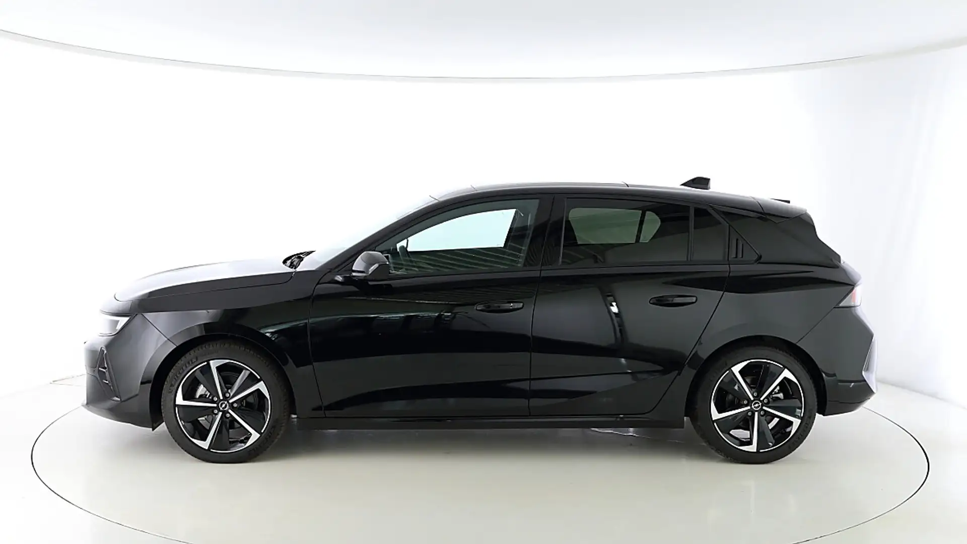 Opel Astra 5T GS Line AT8 Schwarz - 2