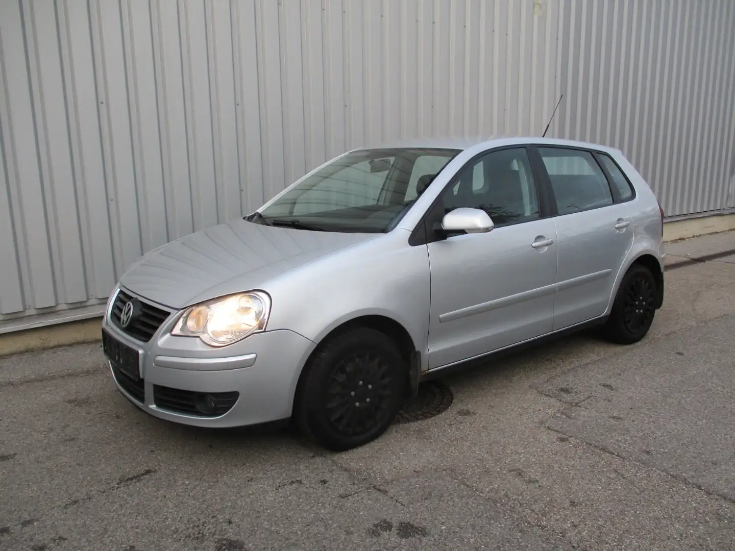 Volkswagen Polo Cool Family 1.4 Klima Silber - 2