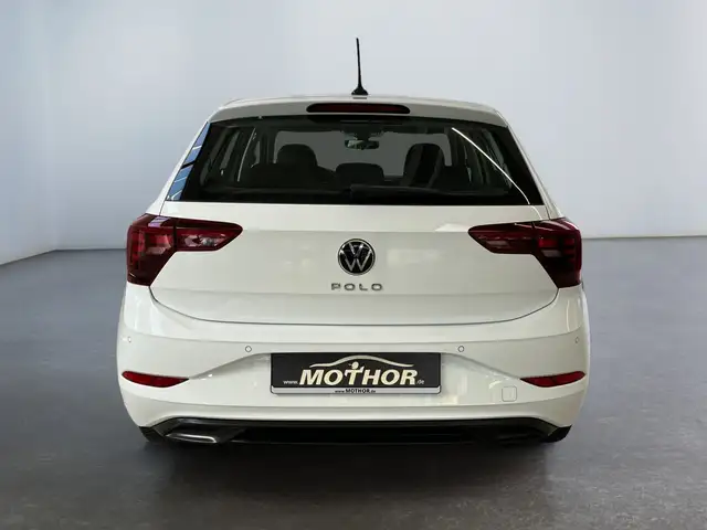 Volkswagen Polo view 5