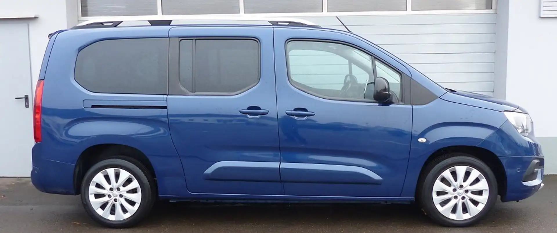 Opel Combo Ultimate lang Sehr gepflegt TOP Ausstattung Blau - 2