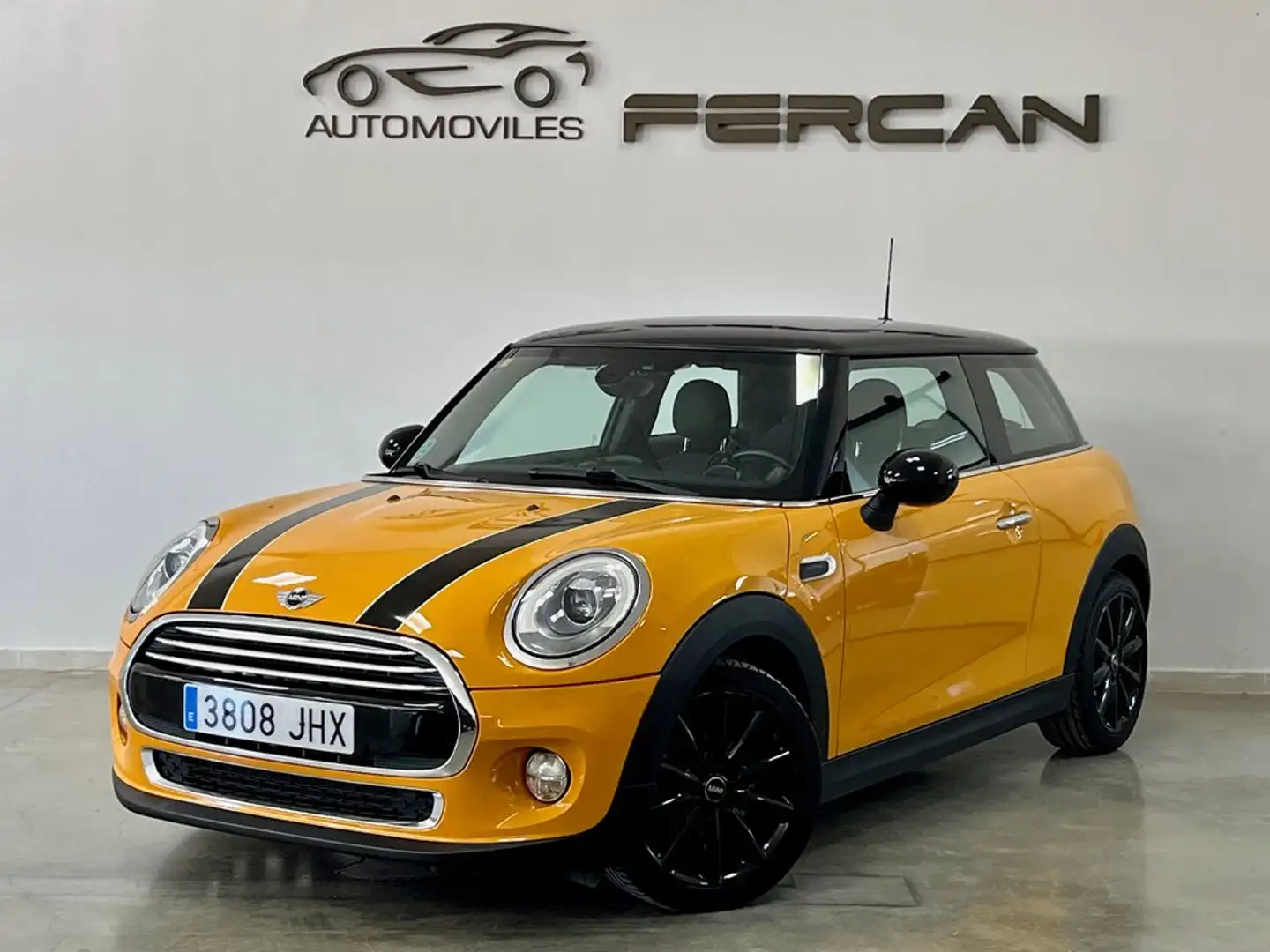 MINI Cooper D Aut. Naranja - 1