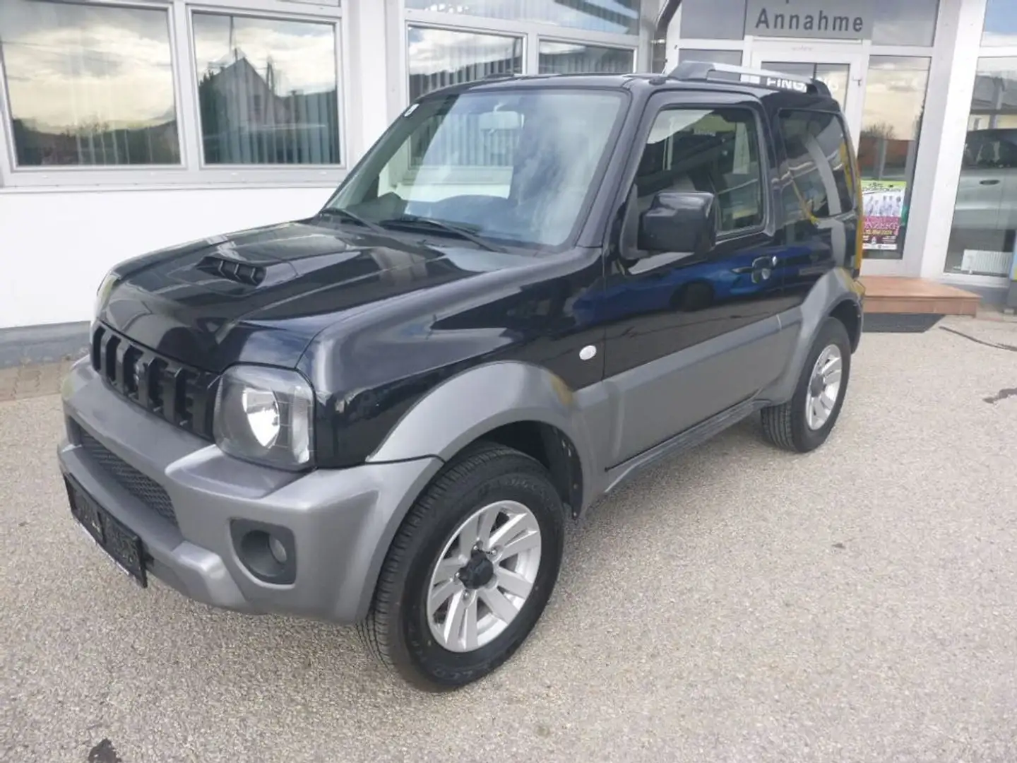 Suzuki Jimny 1,3 VX Lim.  1. Besitz Vermittlung Schwarz - 1