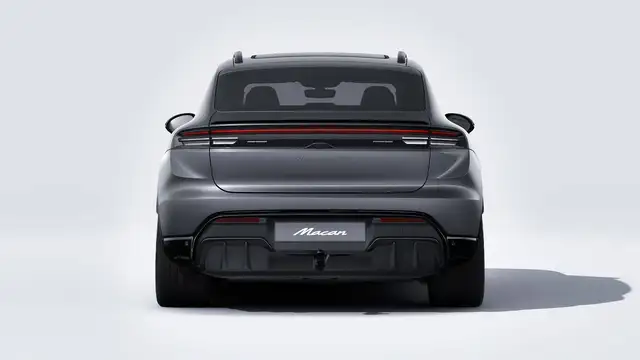 Porsche Macan view 17