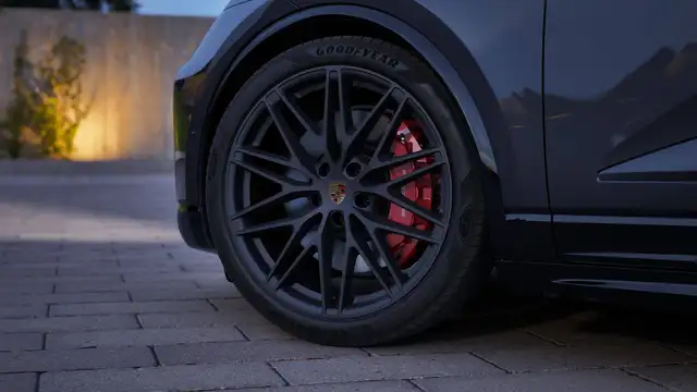 Porsche Macan view 25