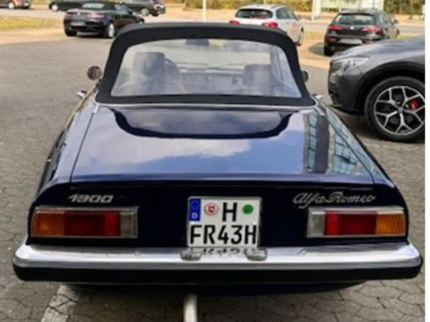 Alfa Romeo Spider TYP 105 Синій - 2