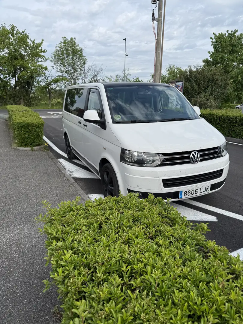 Volkswagen T5 Multivan 7 plaza Blanco - 1