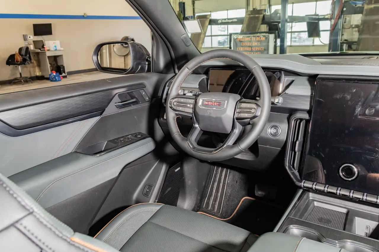 GMC Acadia снимка GMC Acadia