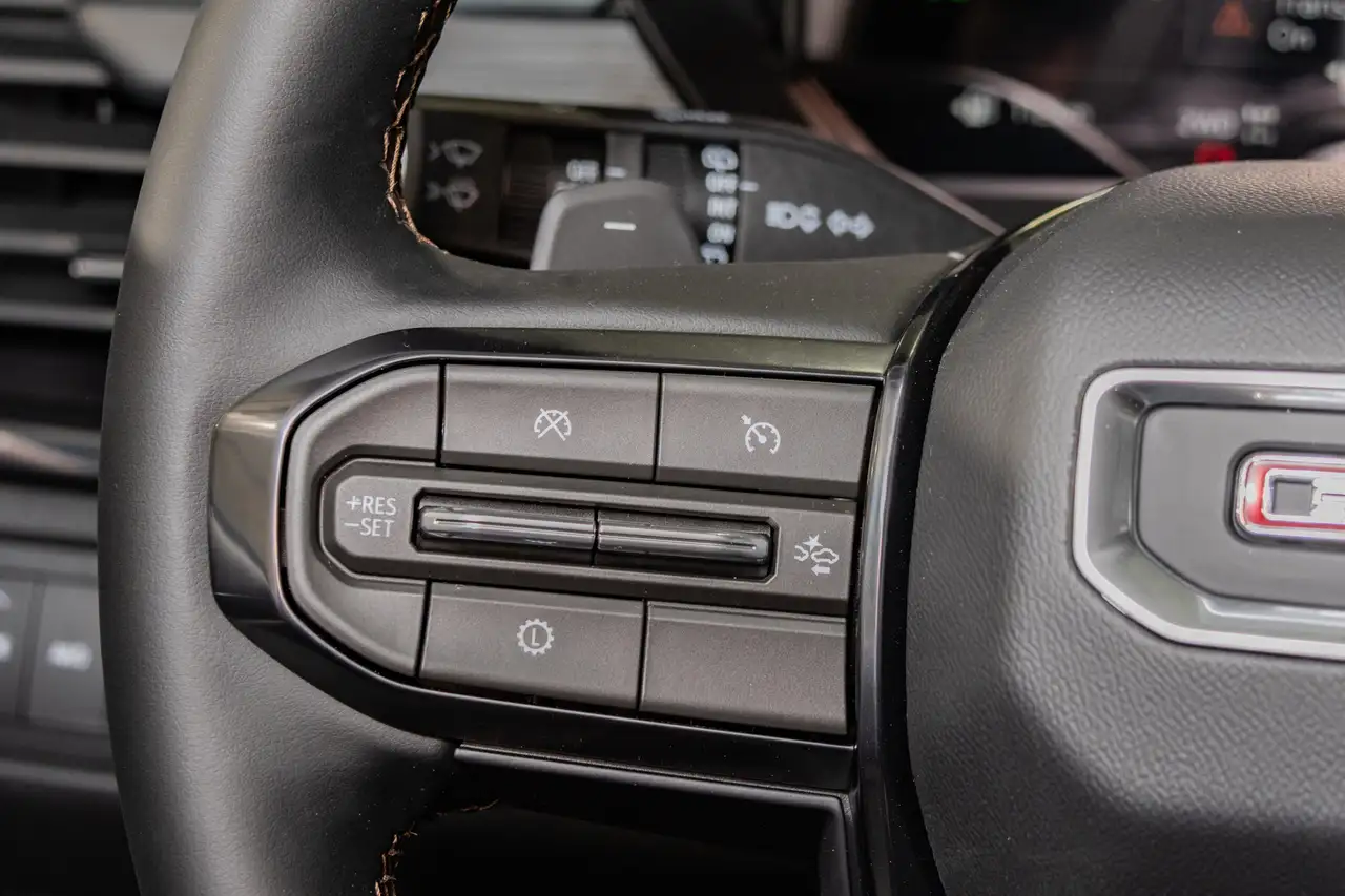 GMC Acadia снимка GMC Acadia