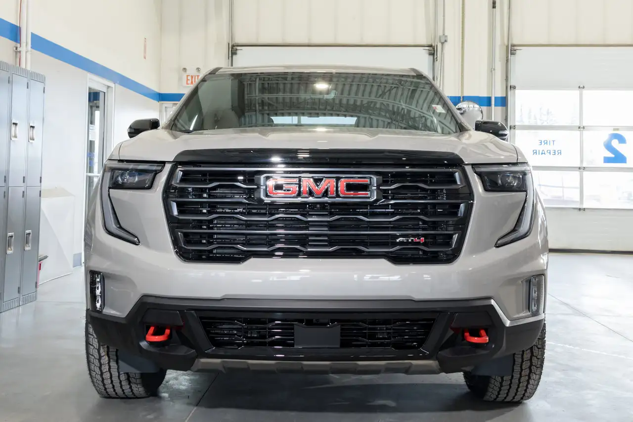 GMC Acadia снимка GMC Acadia