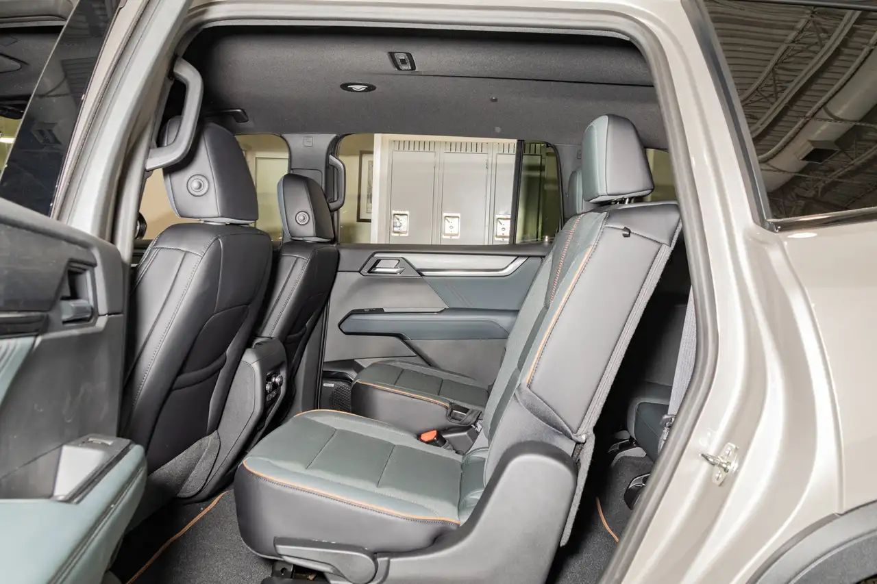 GMC Acadia снимка GMC Acadia