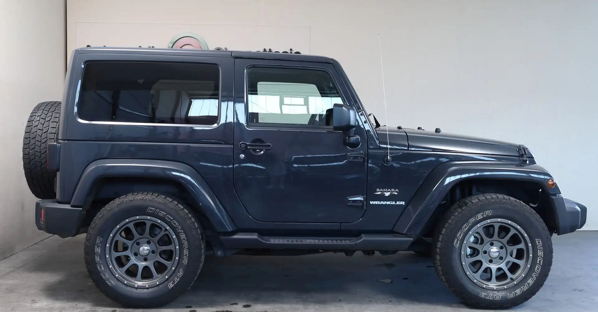 Jeep Wrangler JK Sahara 3trg Euro 6 29tkm Grijs - 2