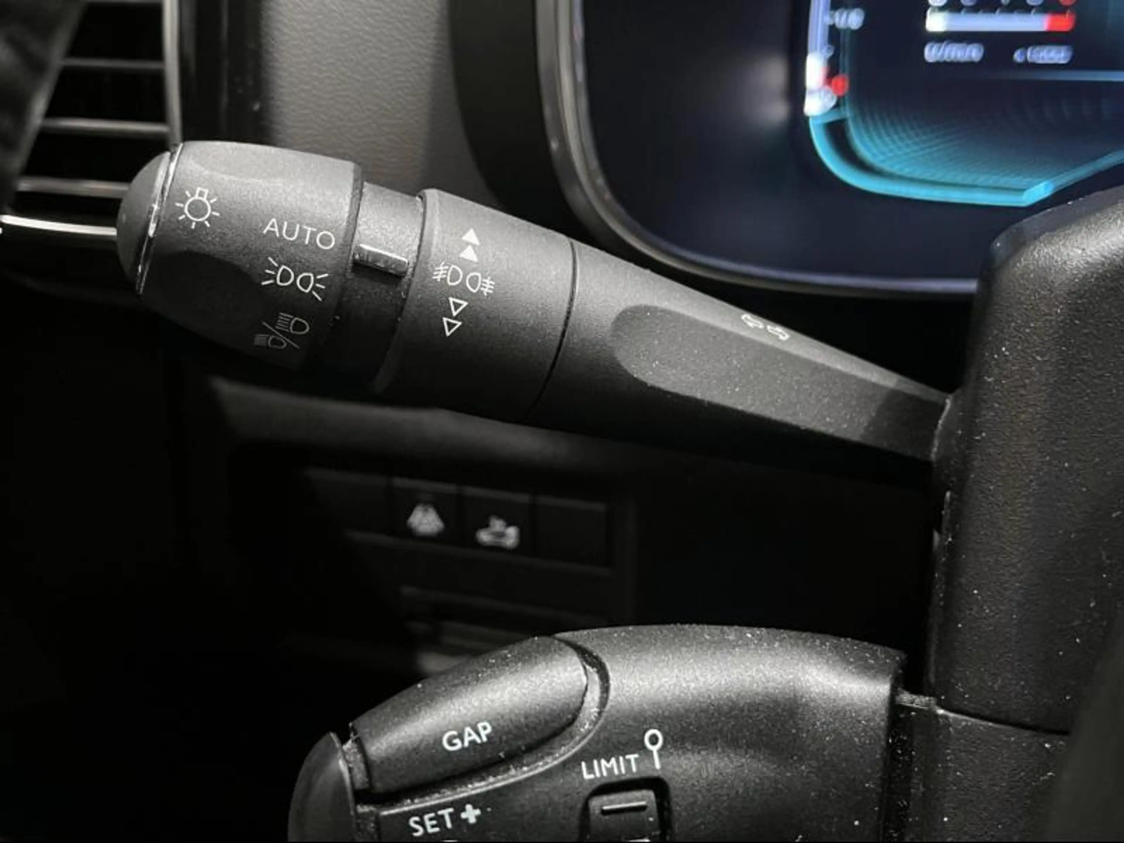Citroen C5 Aircross shine — photo 23