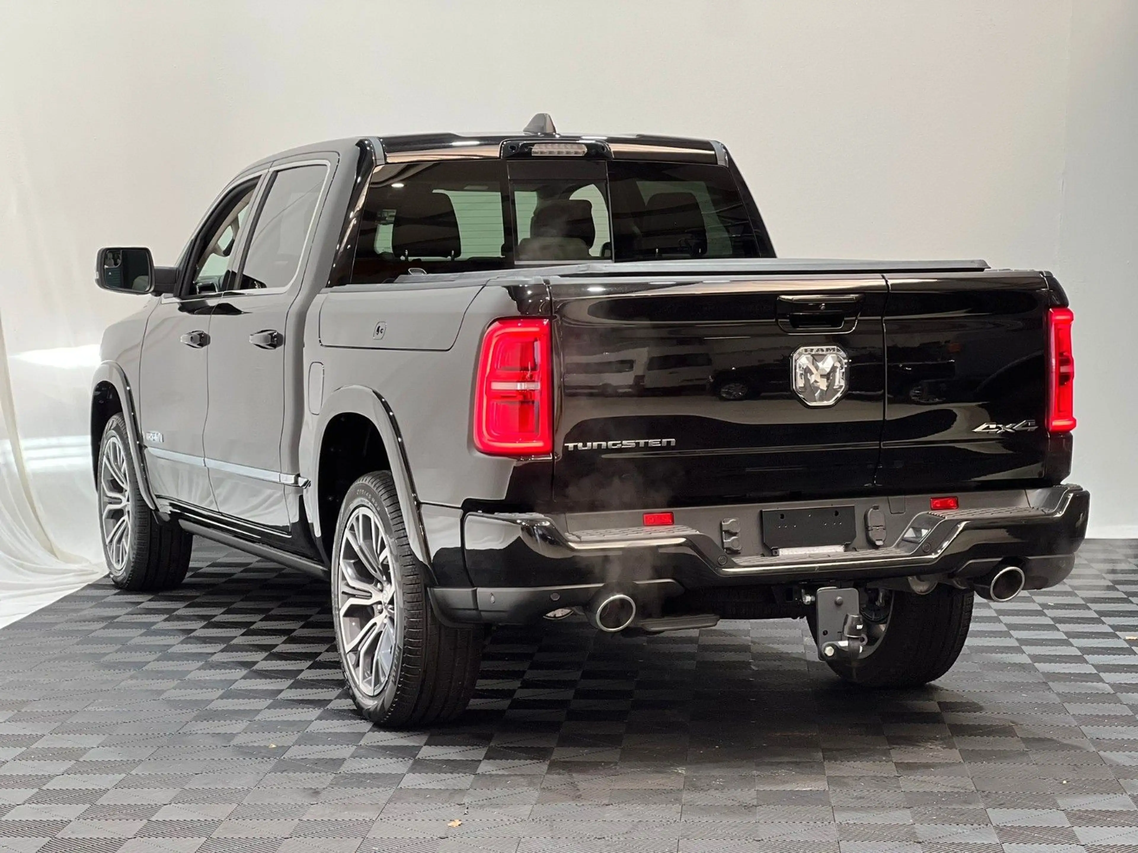 Dodge RAM 1500 Tungsten  H/O 3.0L — photo 6
