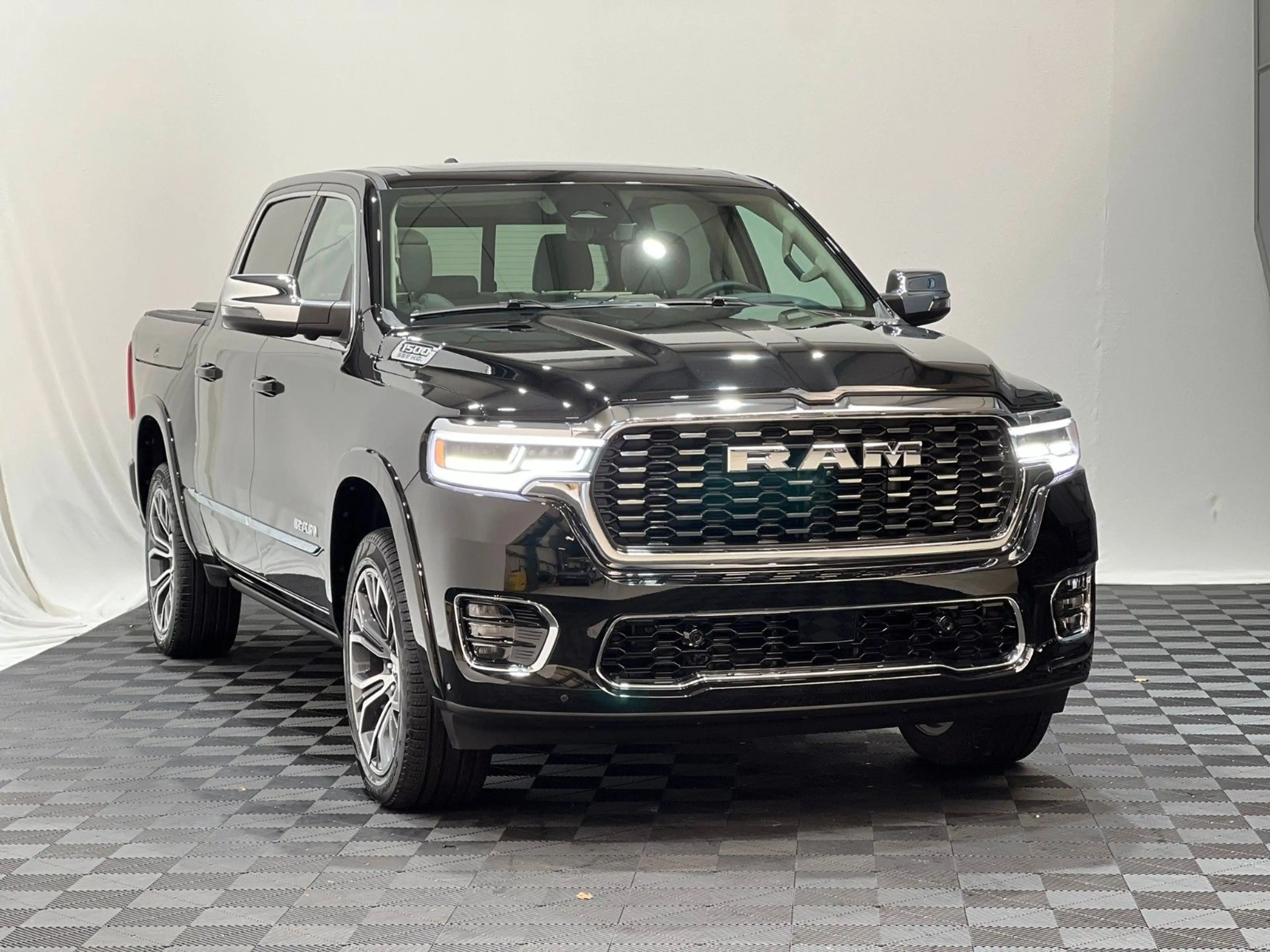 Dodge RAM 1500 Tungsten  H/O 3.0L — photo 4