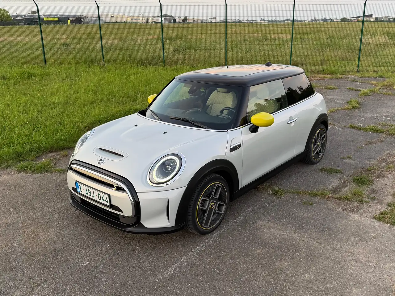 MINI Cooper SE