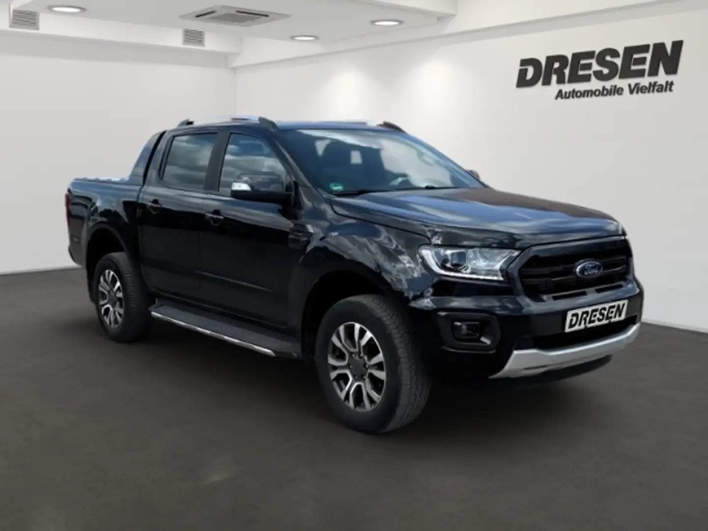 Ford Ranger 4x4 Wildtrak DoKa Automatik StandHZG AHK Navi Lede Fekete - 2