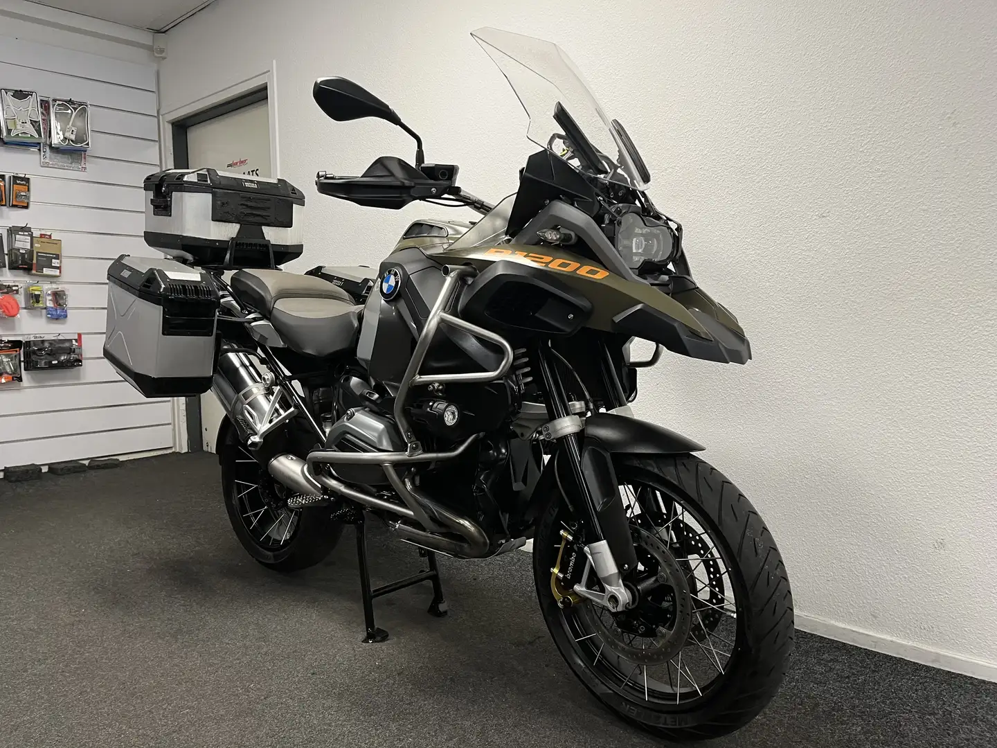 BMW R 1200 GS Adventure Grün - 2