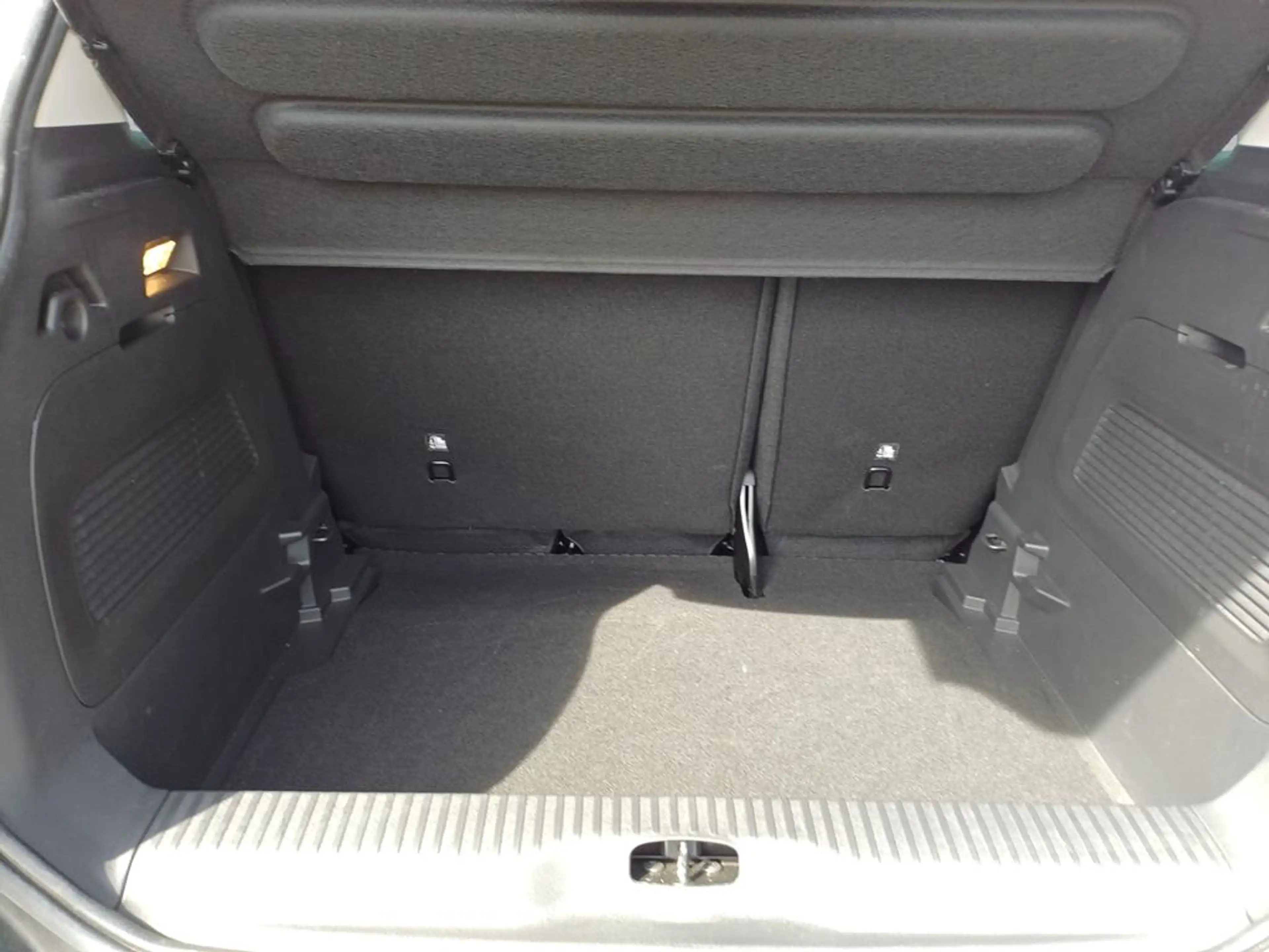 Citroen C3 Aircross PureTech — photo 6