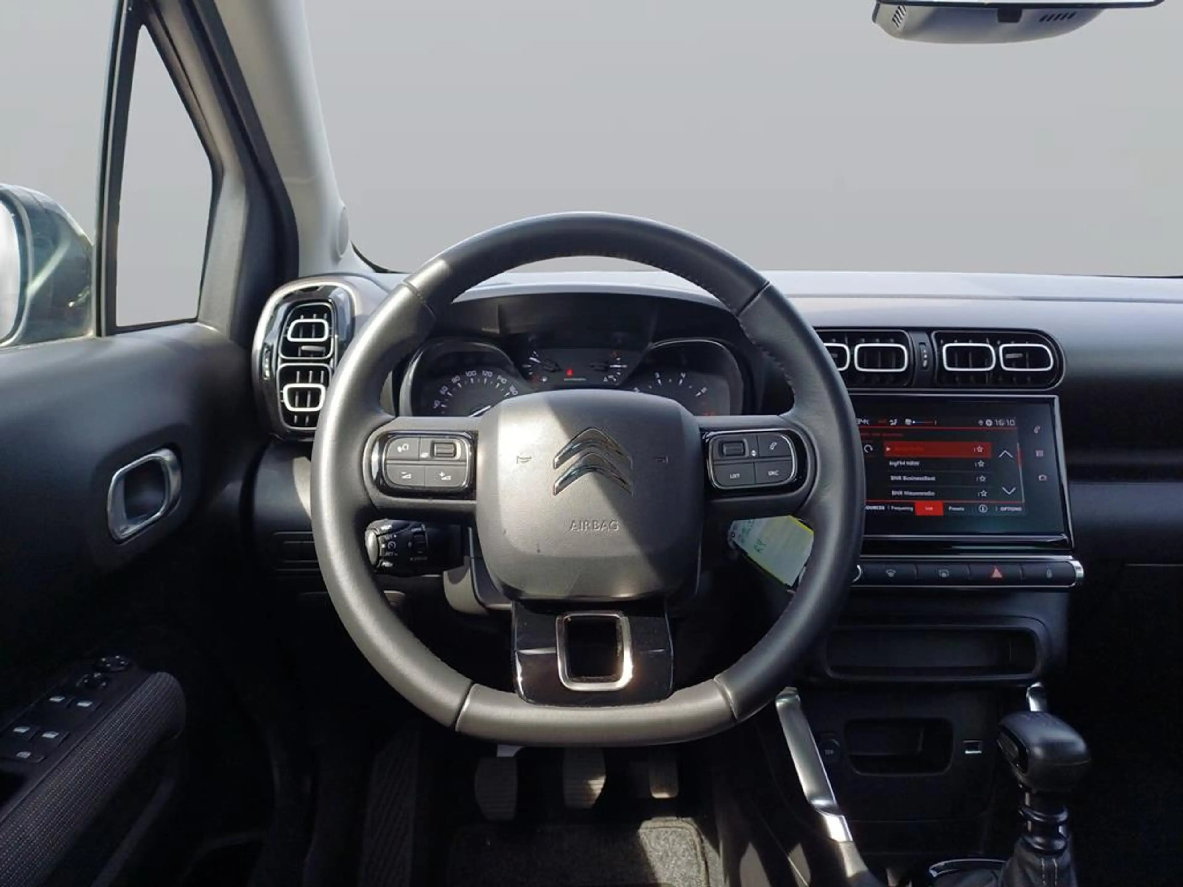 Citroen C3 Aircross PureTech — photo 12