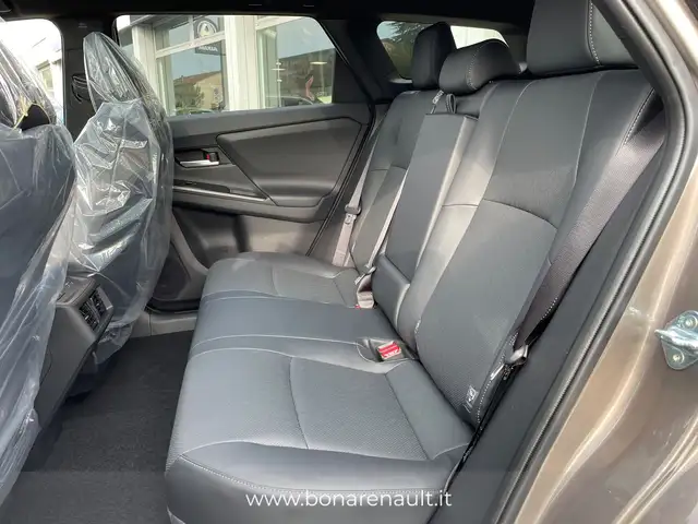 Subaru Outback view 15