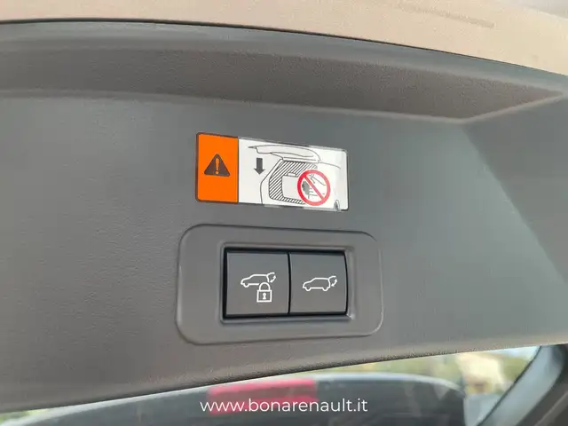 Subaru Outback view 9