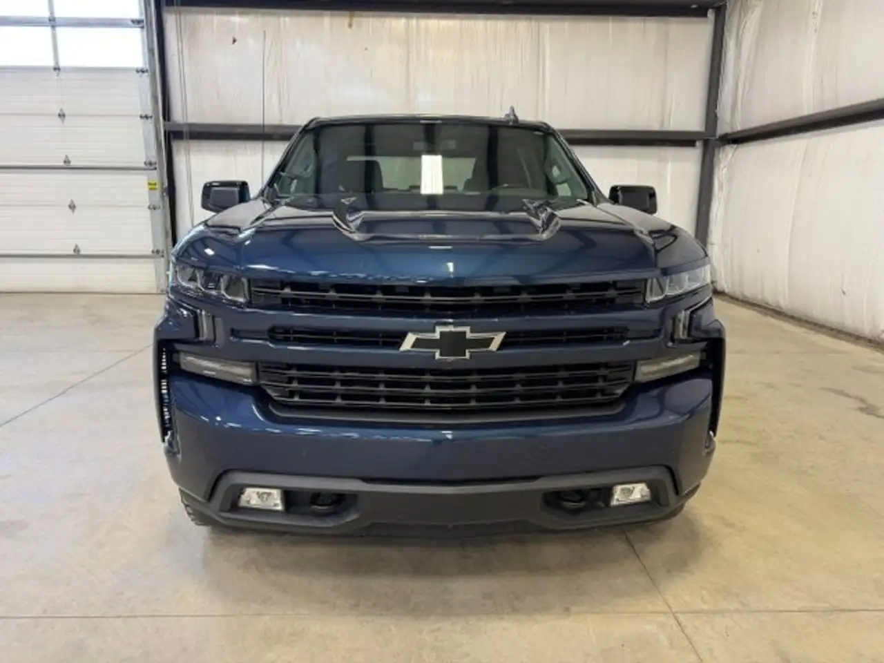 Chevrolet Silverado 1500 снимка Chevrolet Silverado 1500