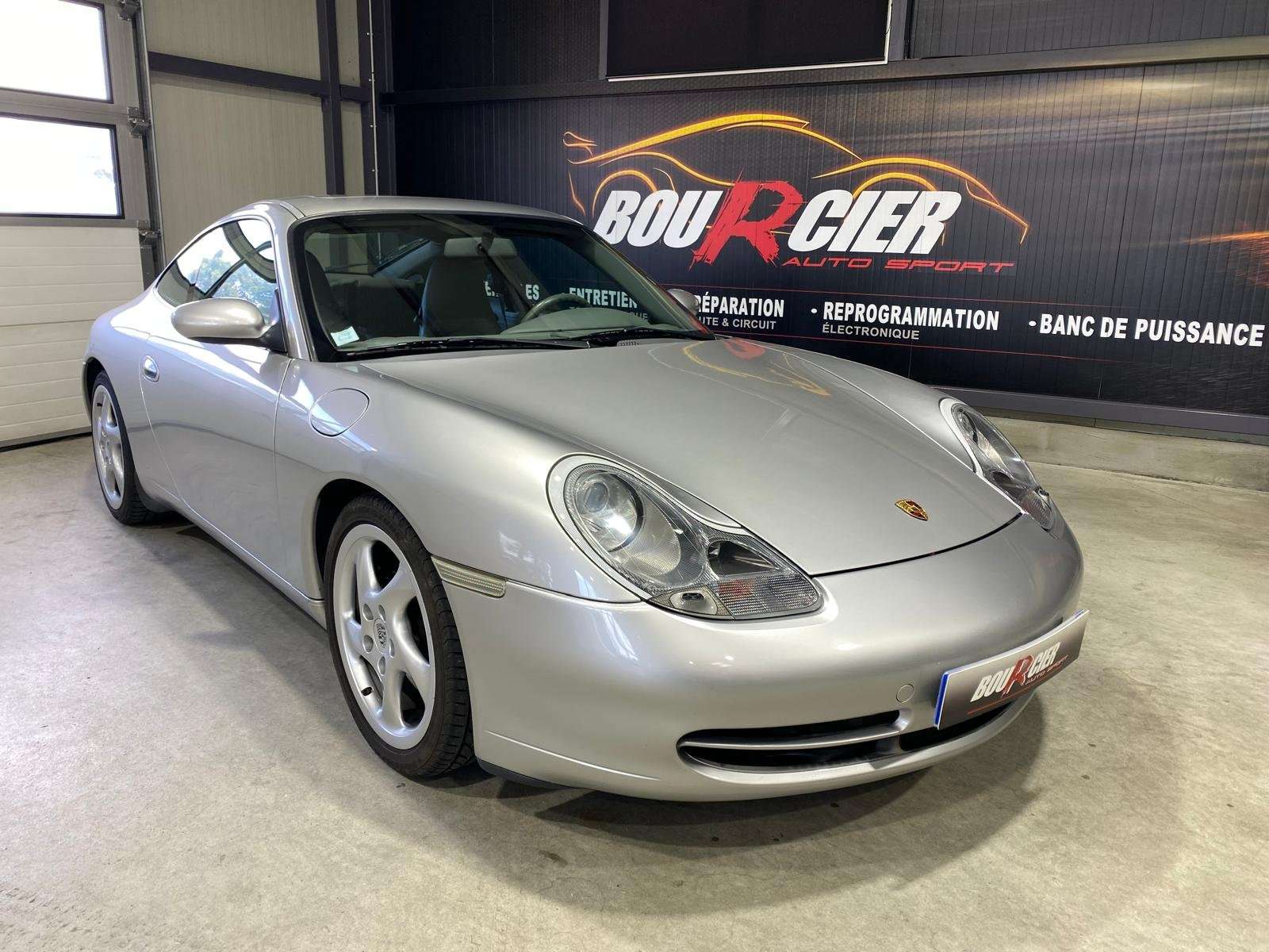 Porsche 996
