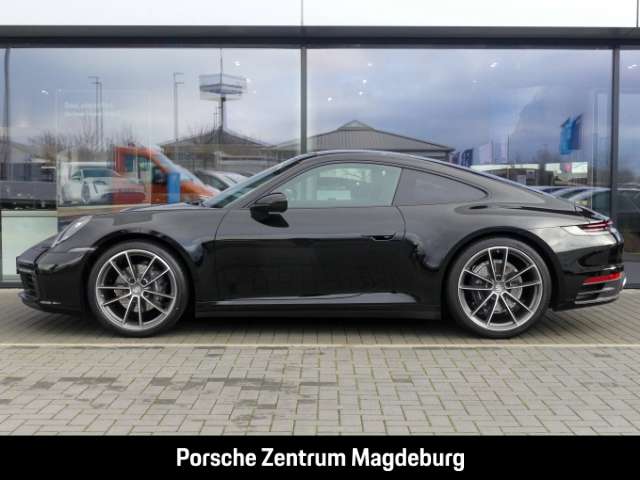 Porsche 992 (911) Carrera*BOSE*SPORTABG*ACC*90L-TANK*