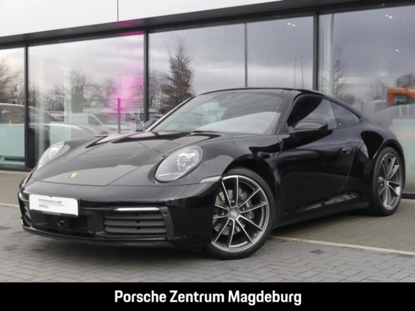 Porsche 992 (911) Carrera*BOSE*SPORTABG*ACC*90L-TANK* Schwarz - 1