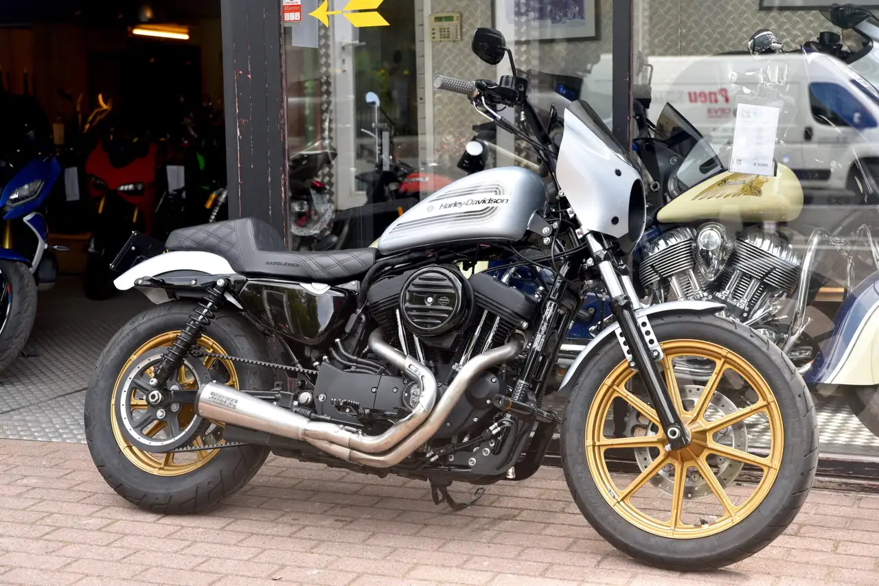 Harley-Davidson Iron 1200